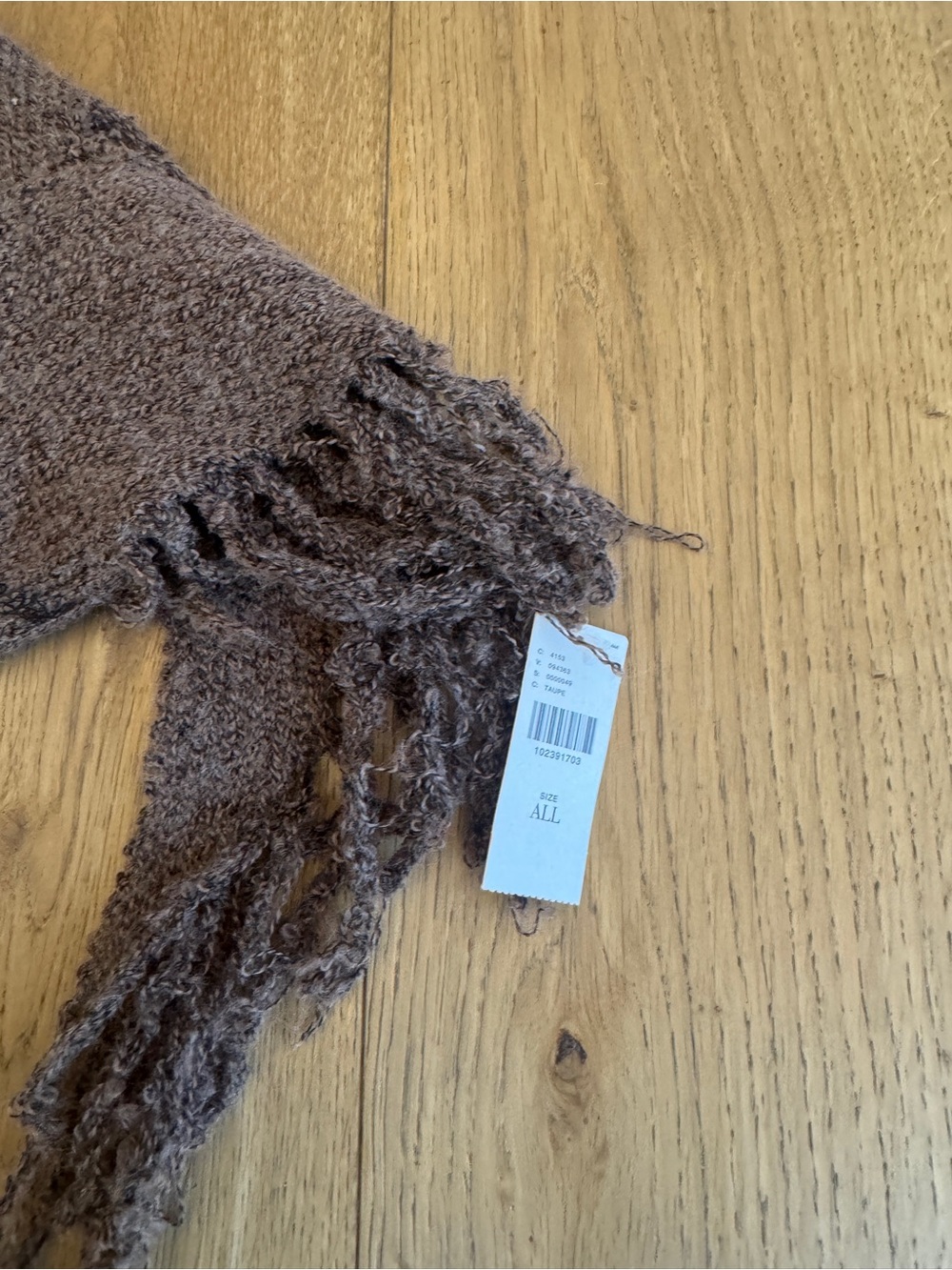 Anthropology Shay Scarf - Picture 4 of 6